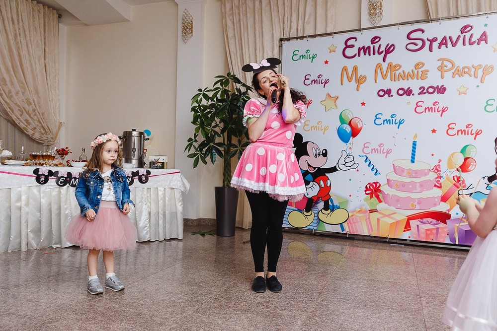  CRISTENING  - SWEET  EMILI )