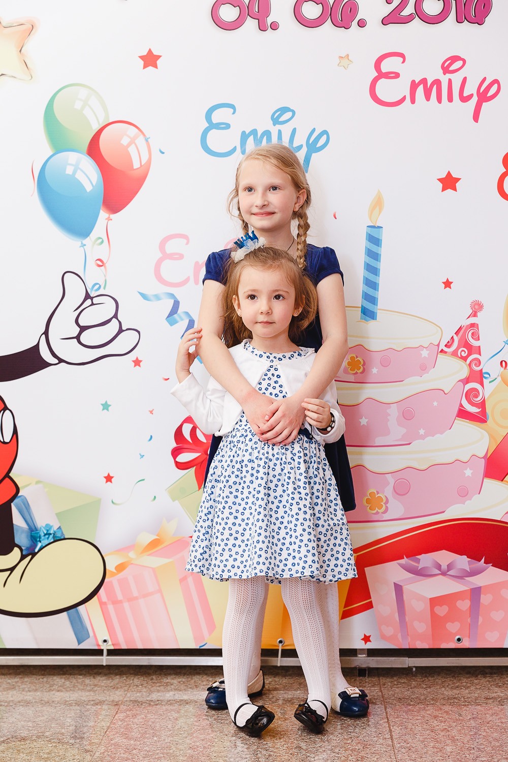  CRISTENING  - SWEET  EMILI )