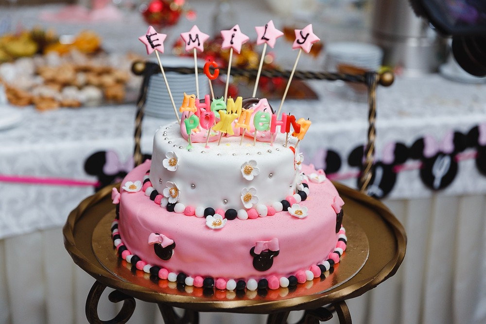  CRISTENING  - SWEET  EMILI )