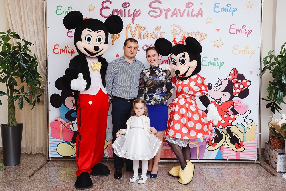  CRISTENING  - SWEET  EMILI )