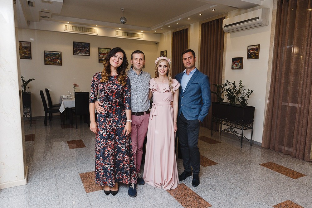  CRISTENING  - SWEET  EMILI )
