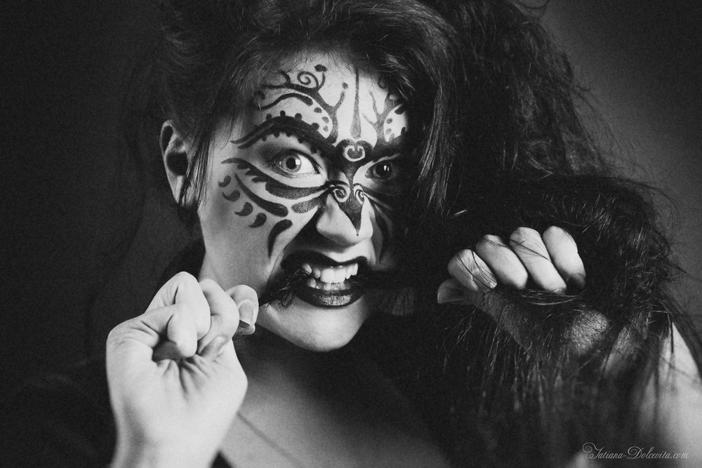 TATTOO - GIRL - PHOTOSHOOTING