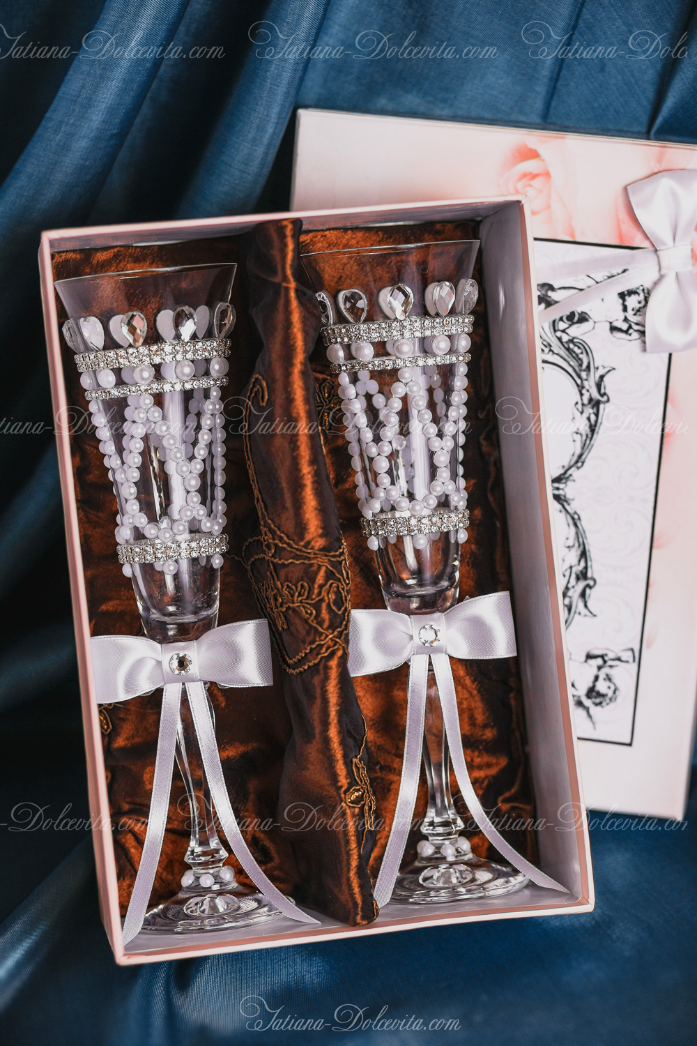 WEDDING GLASSES - СВАДЕБНЫЕ БОКАЛЫ