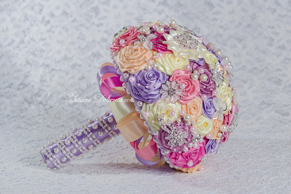 BOUQUET - 