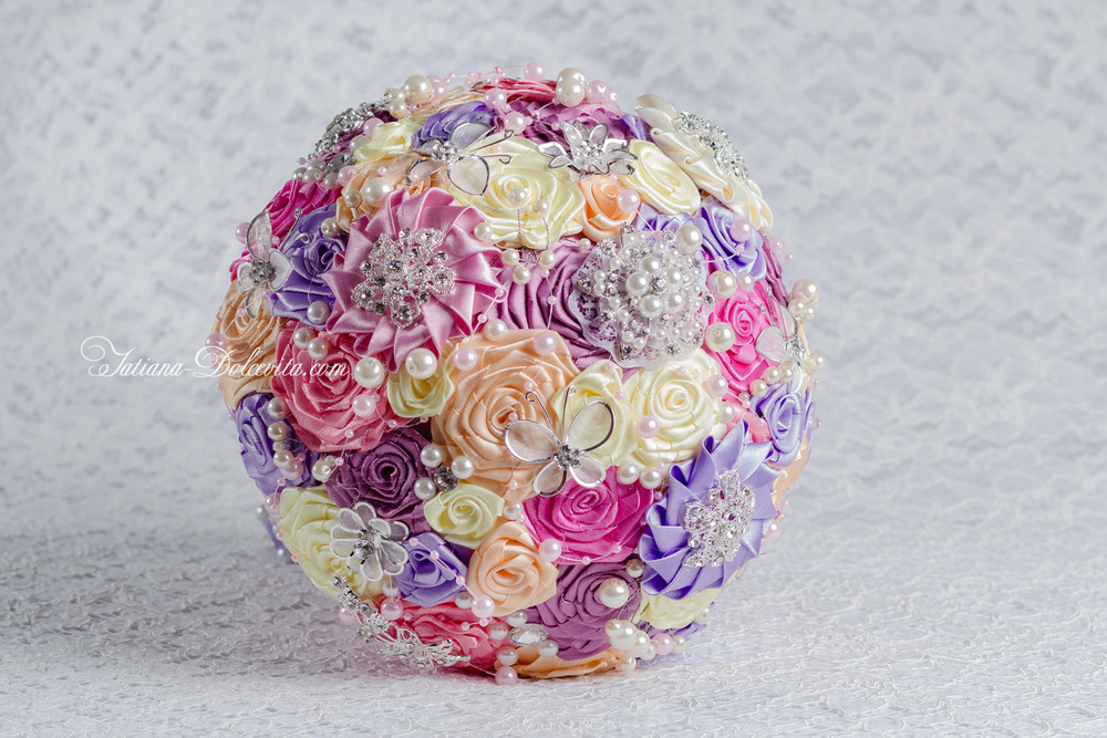BOUQUET - 
