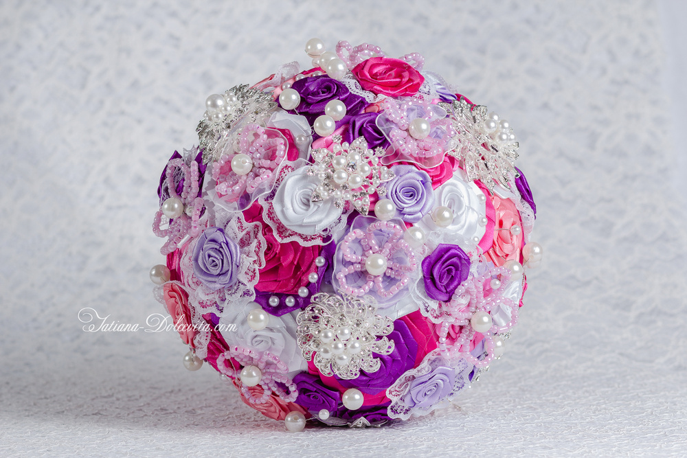 BOUQUET - 