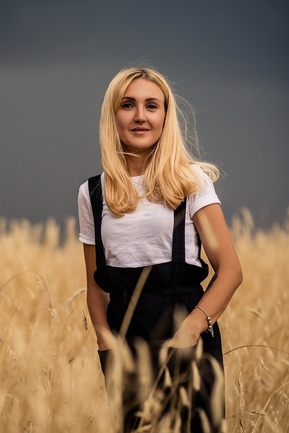 Семейные фотосессии - Кучеряшка в колосках