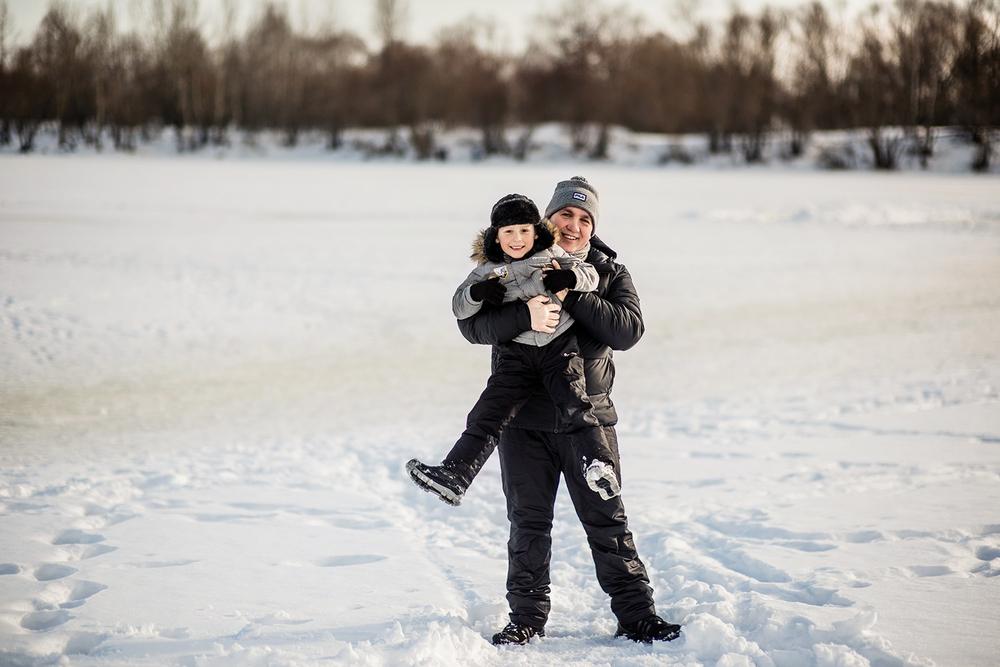 Семейные фотосессии - Снежная прогулка