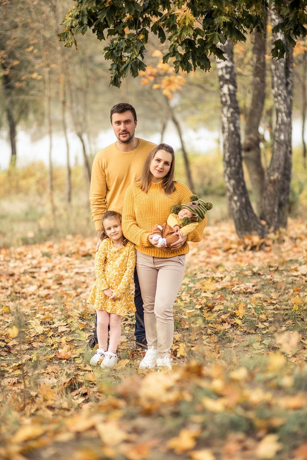 Семейные фотосессии - Осень с дочками