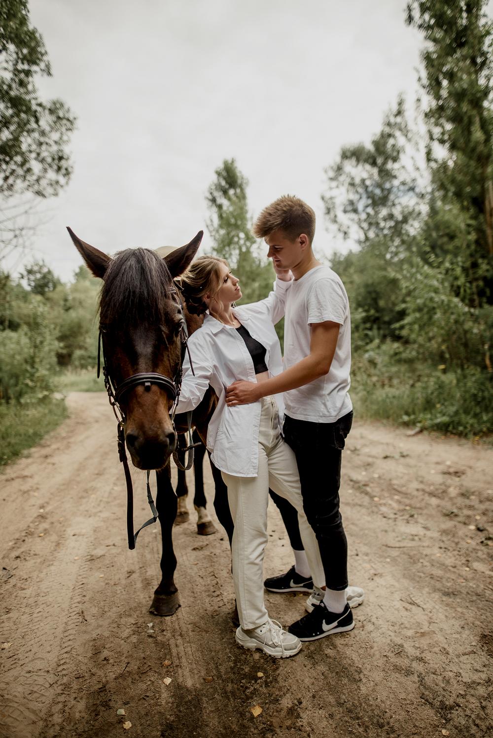 Свадебная фотосъемка и лав стори - Лавстори  и лошади