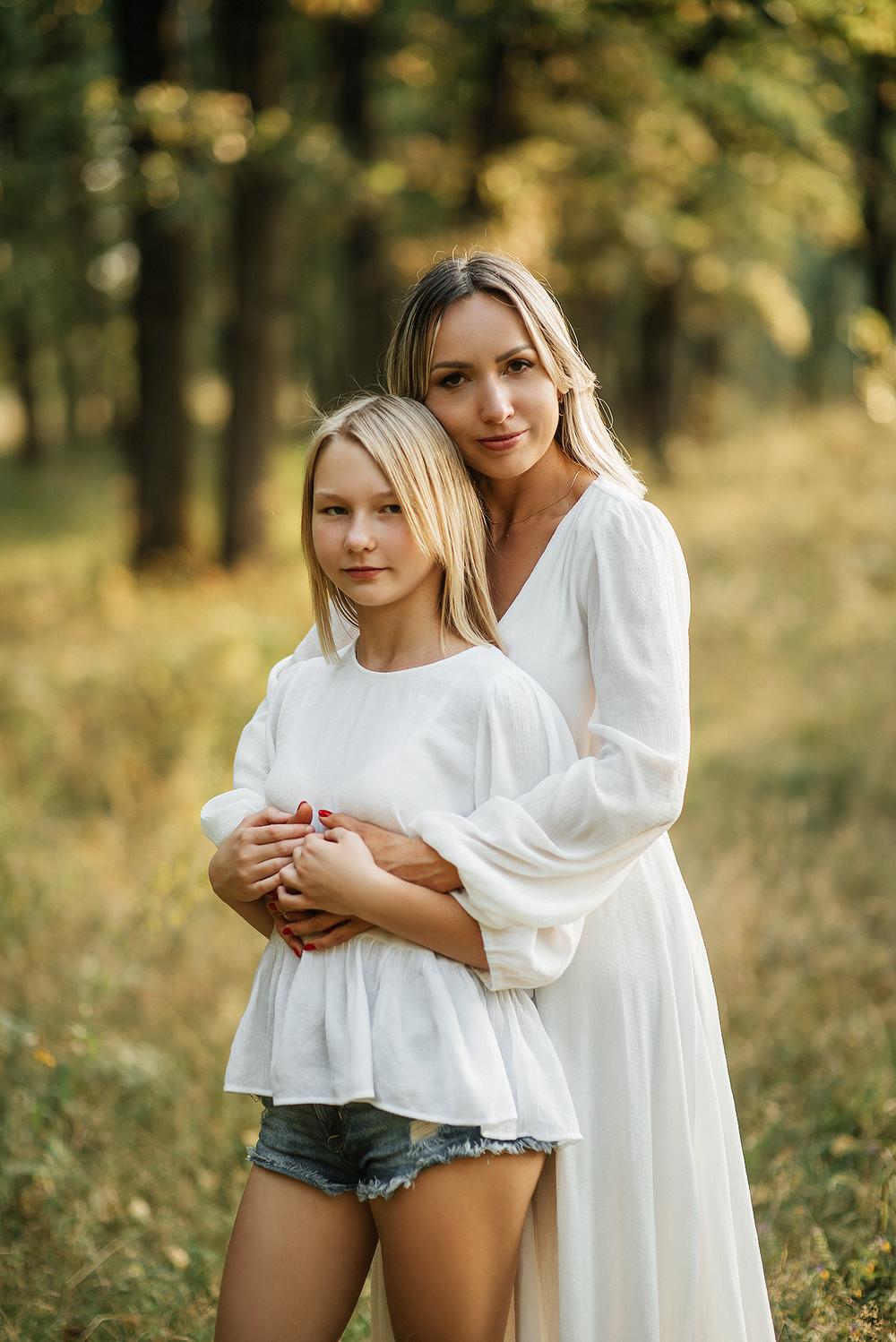Семейные фотосессии - В лесу