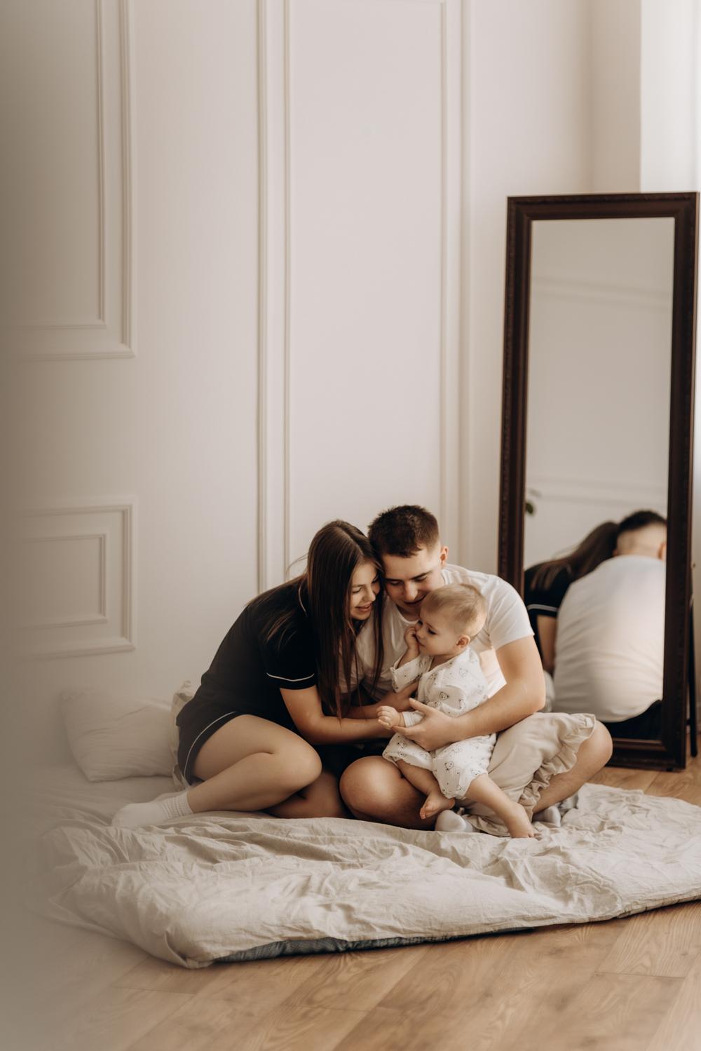 Семейные фотосессии - 2 годика, студия Memories