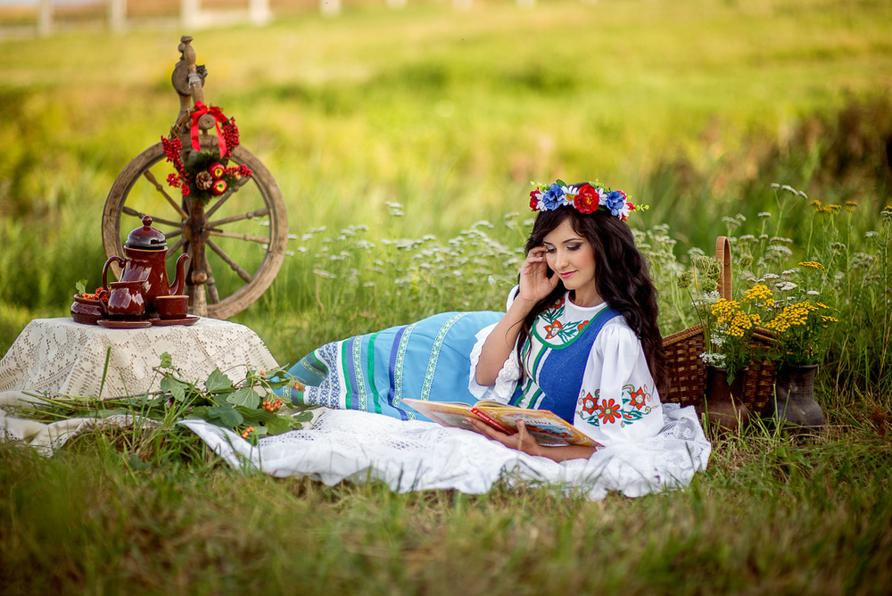 Женские портреты - Сестрички
