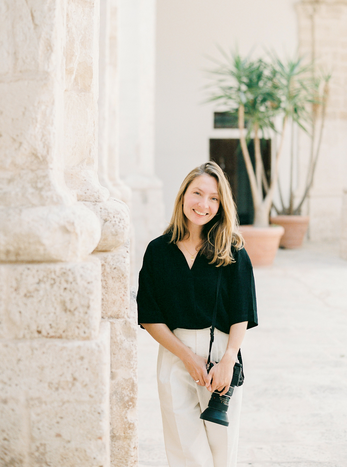 wedding photographer in Barcelona,  Spain Olya Kobruseva