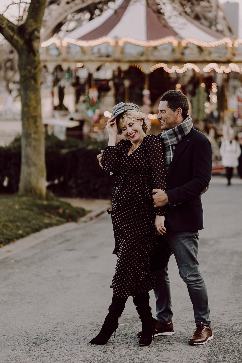 VICTOR & CHRISTINA