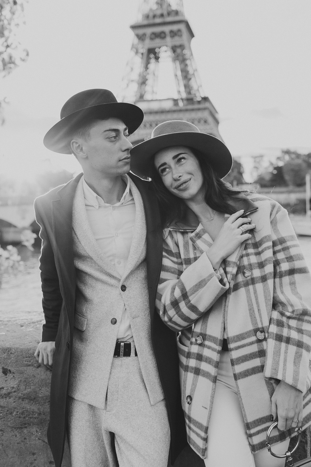 POLLUNA & ROMAN
