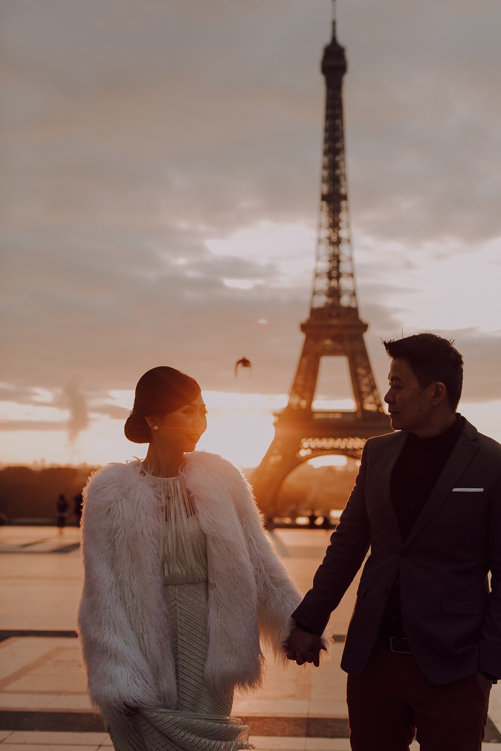 Engagement in Paris 