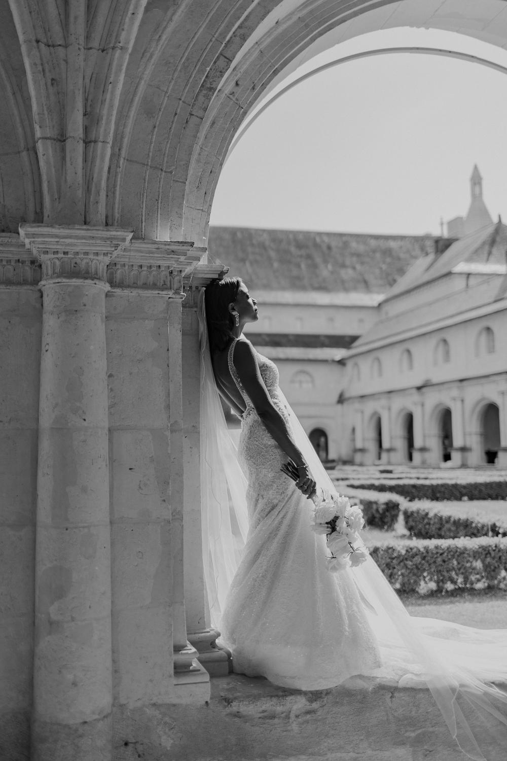 NAÏKÈ & CLÉMENT