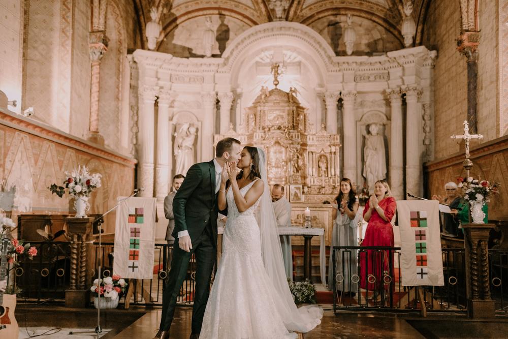 NAÏKÈ & CLÉMENT