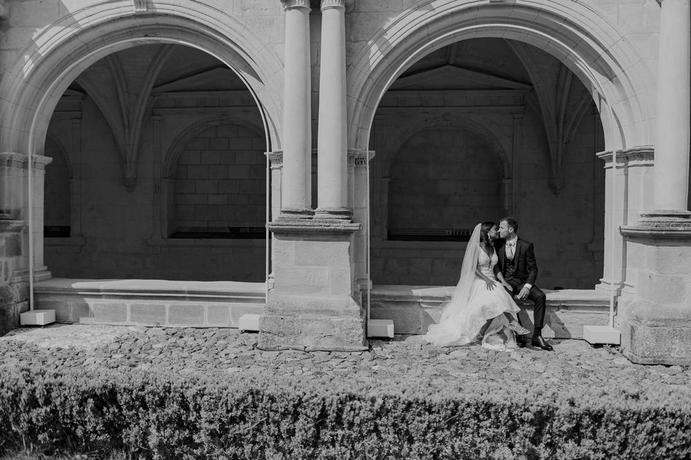 NAÏKÈ & CLÉMENT