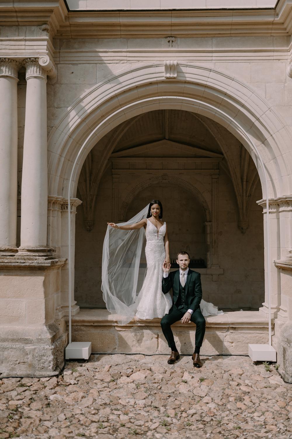 NAÏKÈ & CLÉMENT