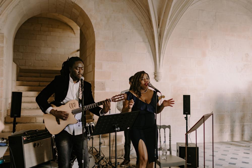 NAÏKÈ & CLÉMENT