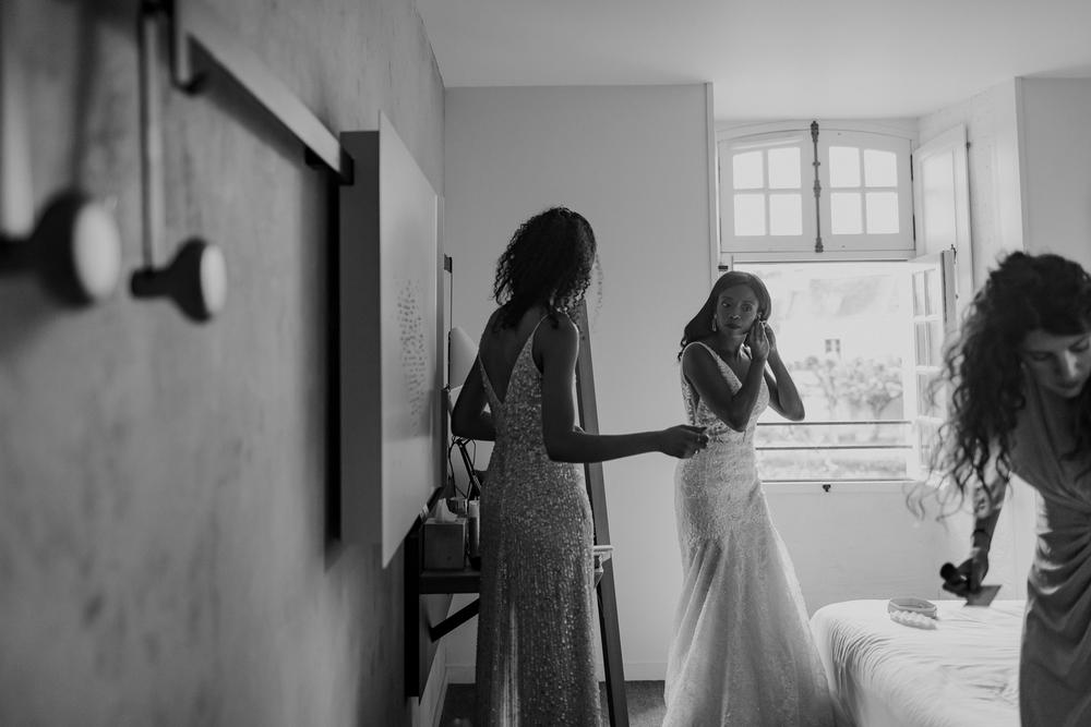 NAÏKÈ & CLÉMENT