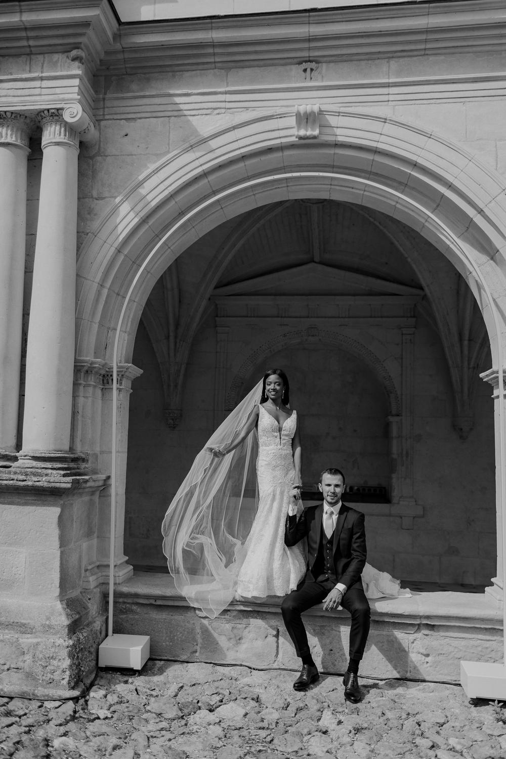 NAÏKÈ & CLÉMENT
