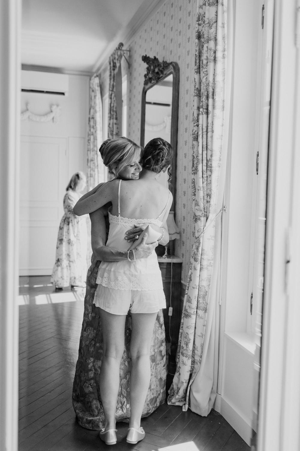 OLIVER & MARIAH