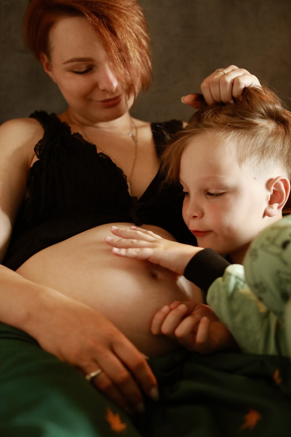 Famiglia. Pregnancy. Домашняя фотосессия. Беременность