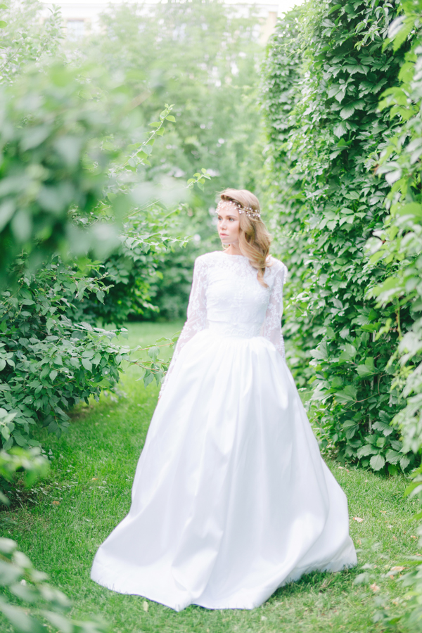 BRIDE ANNA