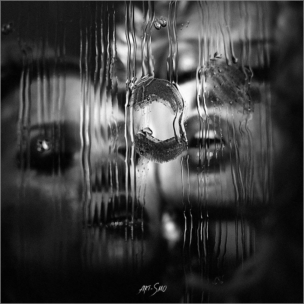 L'EFFLEUREMENT #1