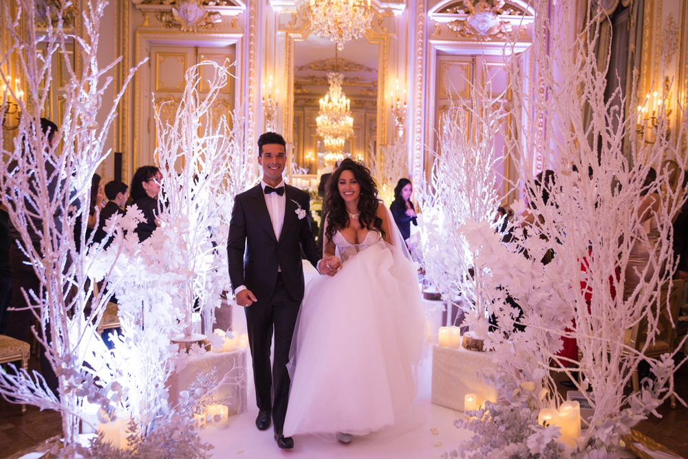 Harsanik - Winter Wonderland Wedding Inspirations