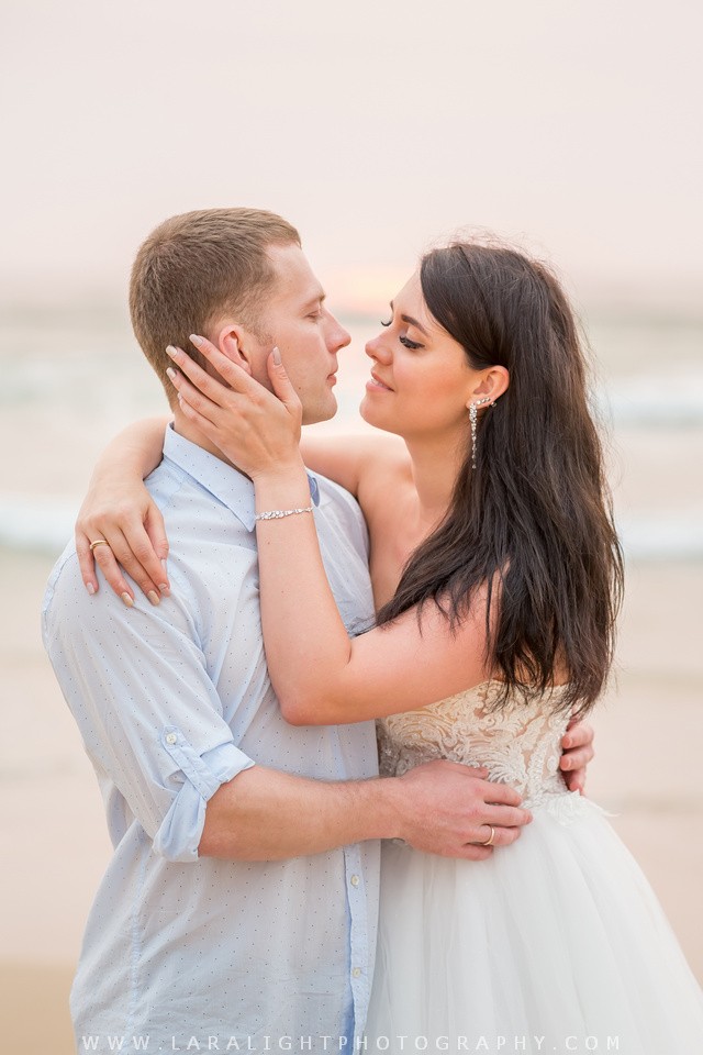 COUPLES | ENGAGEMENTS | LOVE STORIES