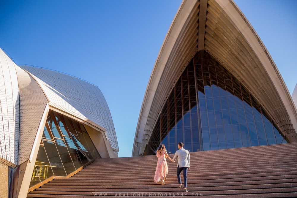 HOLIDAYS | Innayat and Karan | Sydney Opera House and The Rocks Holiday Photoshoot