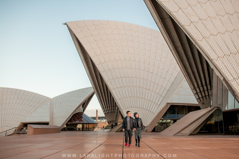 HOLIDAYS | Rudy and Yuliana | Sydney Opera House, Harbour Bridge and The Rocks Holiday Photoshoot