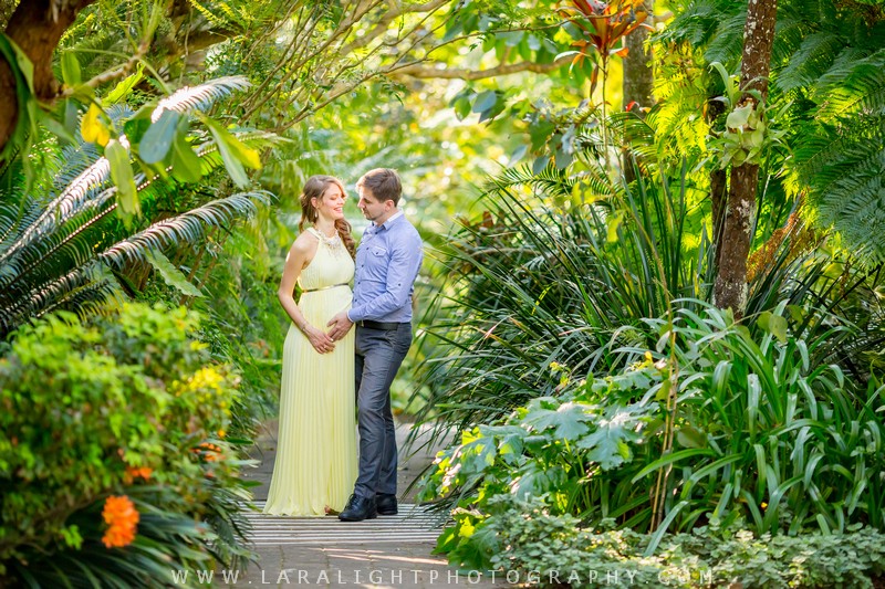 MATERNITY | Daria and Alex | Camellia Gardens Maternity Photography