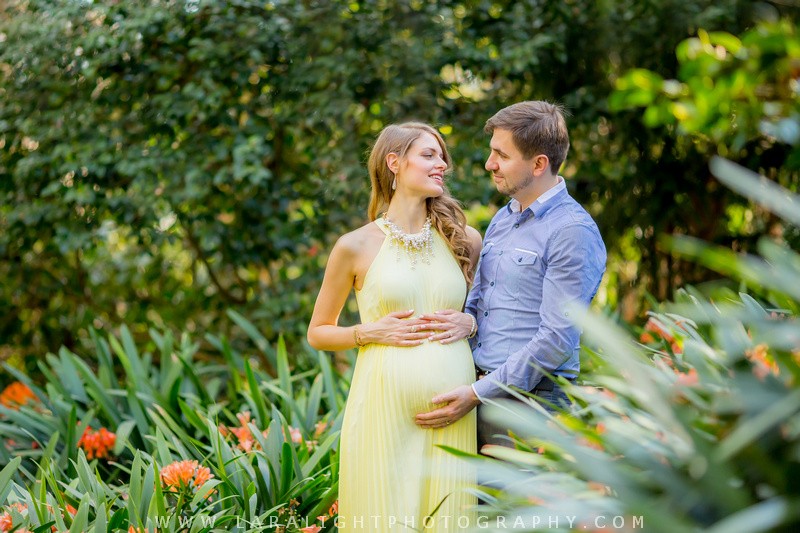 MATERNITY | Daria and Alex | Camellia Gardens Maternity Photography