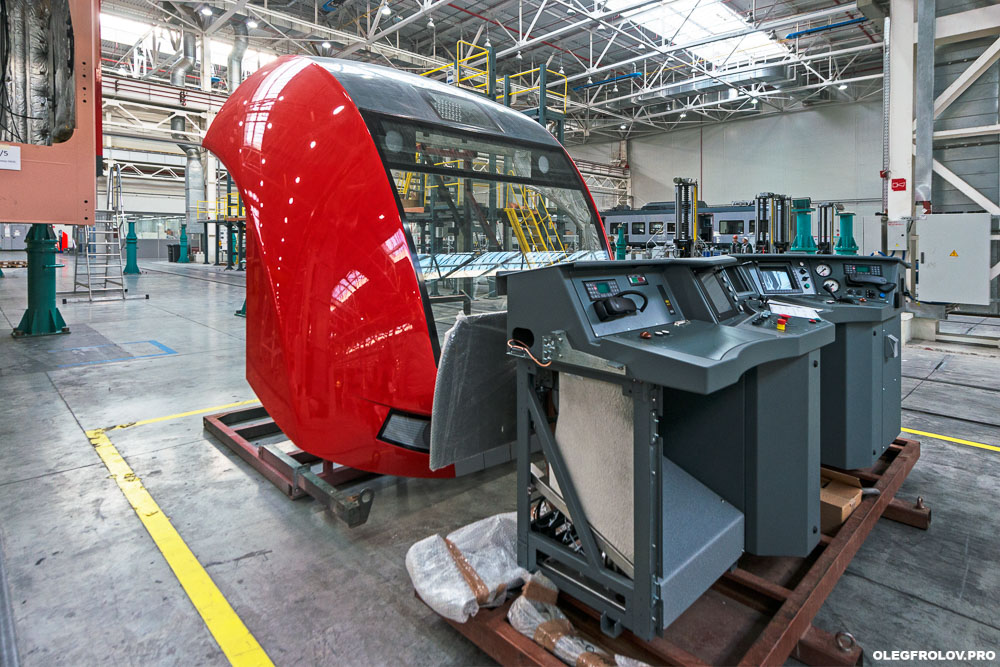 Производство скоростных поездов Ласточка компании Siemens, Моторвагонное депо скоростных поездов Ласточка, промышленный репортаж с предприятия, вагоностроительный завод в Екатеринбурге, железнодорожный транспорт, скоростные поезда, железная дорога,  Промышленная фотосъемка завода Уральские локомотивы, железнодорожный транспорт, локомотив, электричка, Ласточка, поезд, железная дорога, производство поездов, производство локомотивов, репортаж на заводе, Екатеринбург, поезда сименс, поезда ласточка, скоростной поезд, рекламная фотосъемка поезда, подвижной состав, сборочный конвейер, сборка проездов, вагоны сименс, вагоны ласточка,  новые поезда, фотосъемка поездов, промышленный фотограф Екатеринбурга, Промышленный репортаж, Производственный репортаж, Репортажно-постановочная фотосъёмка на производстве, постановочная фотосъемка промышленности, промышленный фотограф, промышленная съемка, промышленная аэросъемка, промышленная фотография, промышленность, фотограф промышленности, фотограф промышленных объектов, фотосъемка рабочего процесса, фотосъемка завода, аэросъемка атомной станции, аэросъемка промышленно предприятия, промышленная съемка строительного объекта,   