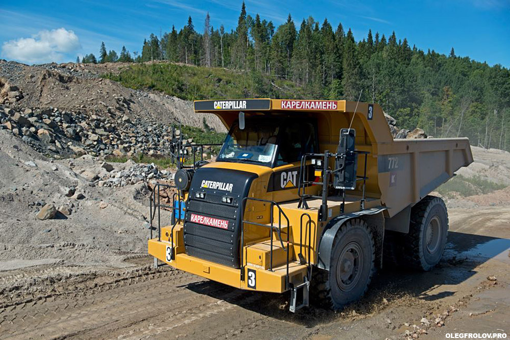 Карелкамень, Рекламная съёмка карьерной техники CATERPILLAR, промышленная фотосъемка, Производство и автомобили, фотограф CATERPILLAR, съемка на карьере, промышленный фотограф Олег Фролов, фотосъемка автомобилей, промышленная аэросъемка, аэрофотосъемка, индустриальный фотограф, производственная съемка, аэровидеосъемка, рекламная съемка автомобилей, официальной фотограф автомобилей, CATERPILLAR на карьере, самосвалы на карьере, экскаваторы CAT на карьере, 