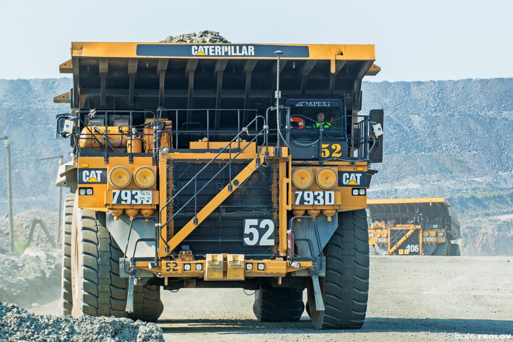 Рекламная съёмка карьерной техники CATERPILLAR, промышленная фотосъемка, Производство и автомобили, фотограф CATERPILLAR, съемка на карьере, промышленный фотограф Олег Фролов, фотосъемка автомобилей, промышленная аэросъемка, аэрофотосъемка, индустриальный фотограф, производственная съемка, аэровидеосъемка, рекламная съемка автомобилей, официальной фотограф автомобилей, CATERPILLAR на карьере, самосвалы на карьере, экскаваторы CAT на карьере, 
