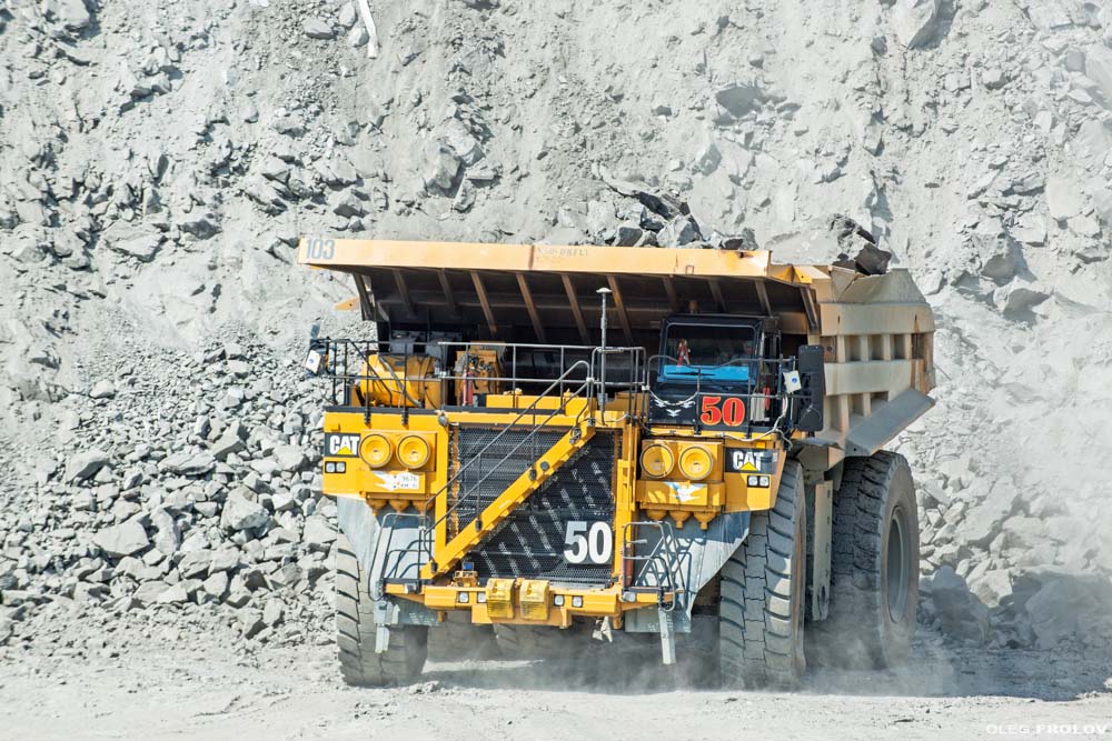 Рекламная съёмка карьерной техники CATERPILLAR, промышленная фотосъемка, Производство и автомобили, фотограф CATERPILLAR, съемка на карьере, промышленный фотограф Олег Фролов, фотосъемка автомобилей, промышленная аэросъемка, аэрофотосъемка, индустриальный фотограф, производственная съемка, аэровидеосъемка, рекламная съемка автомобилей, официальной фотограф автомобилей, CATERPILLAR на карьере, самосвалы на карьере, экскаваторы CAT на карьере, 
