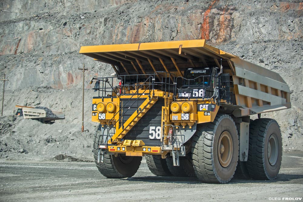 Рекламная съёмка карьерной техники CATERPILLAR, промышленная фотосъемка, Производство и автомобили, фотограф CATERPILLAR, съемка на карьере, промышленный фотограф Олег Фролов, фотосъемка автомобилей, промышленная аэросъемка, аэрофотосъемка, индустриальный фотограф, производственная съемка, аэровидеосъемка, рекламная съемка автомобилей, официальной фотограф автомобилей, CATERPILLAR на карьере, самосвалы на карьере, экскаваторы CAT на карьере, 