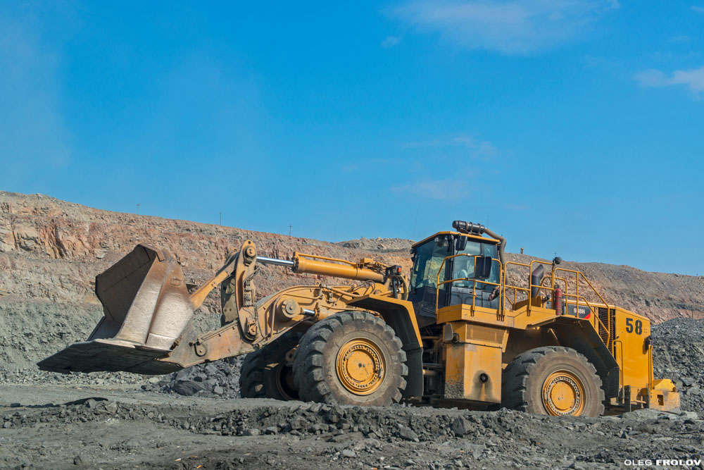 Рекламная съёмка карьерной техники CATERPILLAR, промышленная фотосъемка, Производство и автомобили, фотограф CATERPILLAR, съемка на карьере, промышленный фотограф Олег Фролов, фотосъемка автомобилей, промышленная аэросъемка, аэрофотосъемка, индустриальный фотограф, производственная съемка, аэровидеосъемка, рекламная съемка автомобилей, официальной фотограф автомобилей, CATERPILLAR на карьере, самосвалы на карьере, экскаваторы CAT на карьере, 