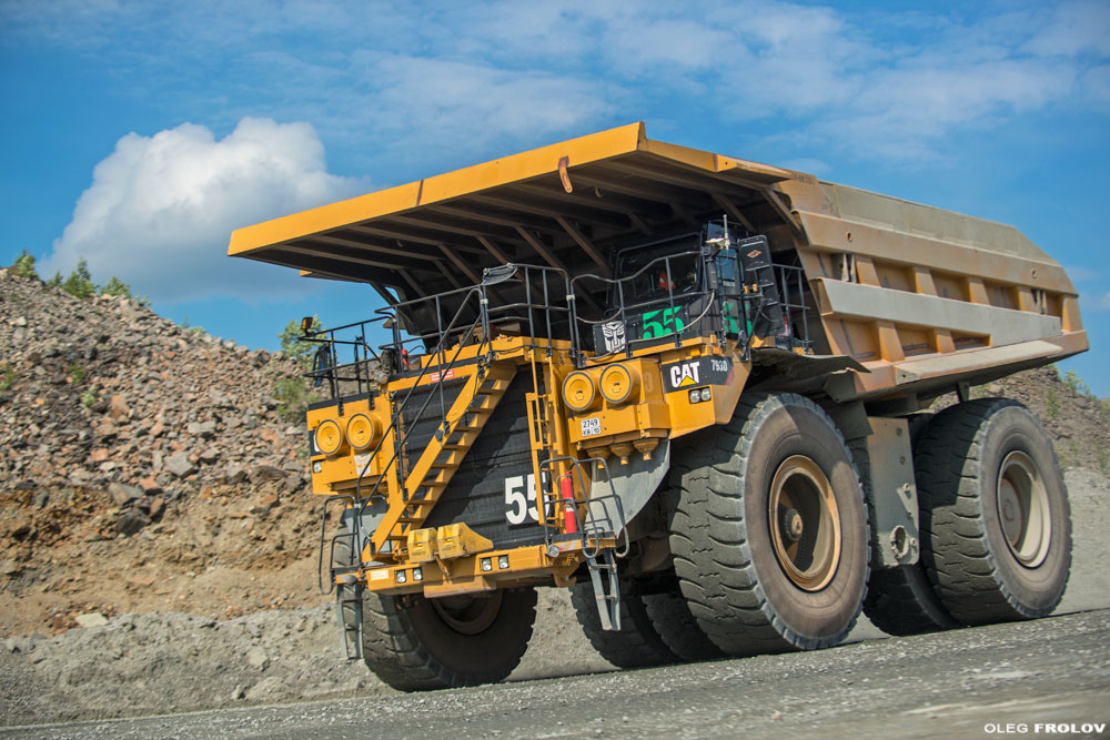 Рекламная съёмка карьерной техники CATERPILLAR, промышленная фотосъемка, Производство и автомобили, фотограф CATERPILLAR, съемка на карьере, промышленный фотограф Олег Фролов, фотосъемка автомобилей, промышленная аэросъемка, аэрофотосъемка, индустриальный фотограф, производственная съемка, аэровидеосъемка, рекламная съемка автомобилей, официальной фотограф автомобилей, CATERPILLAR на карьере, самосвалы на карьере, экскаваторы CAT на карьере, 