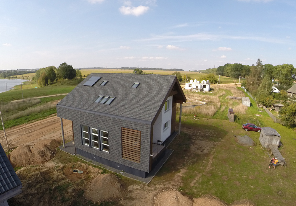 The First Multicomfort House