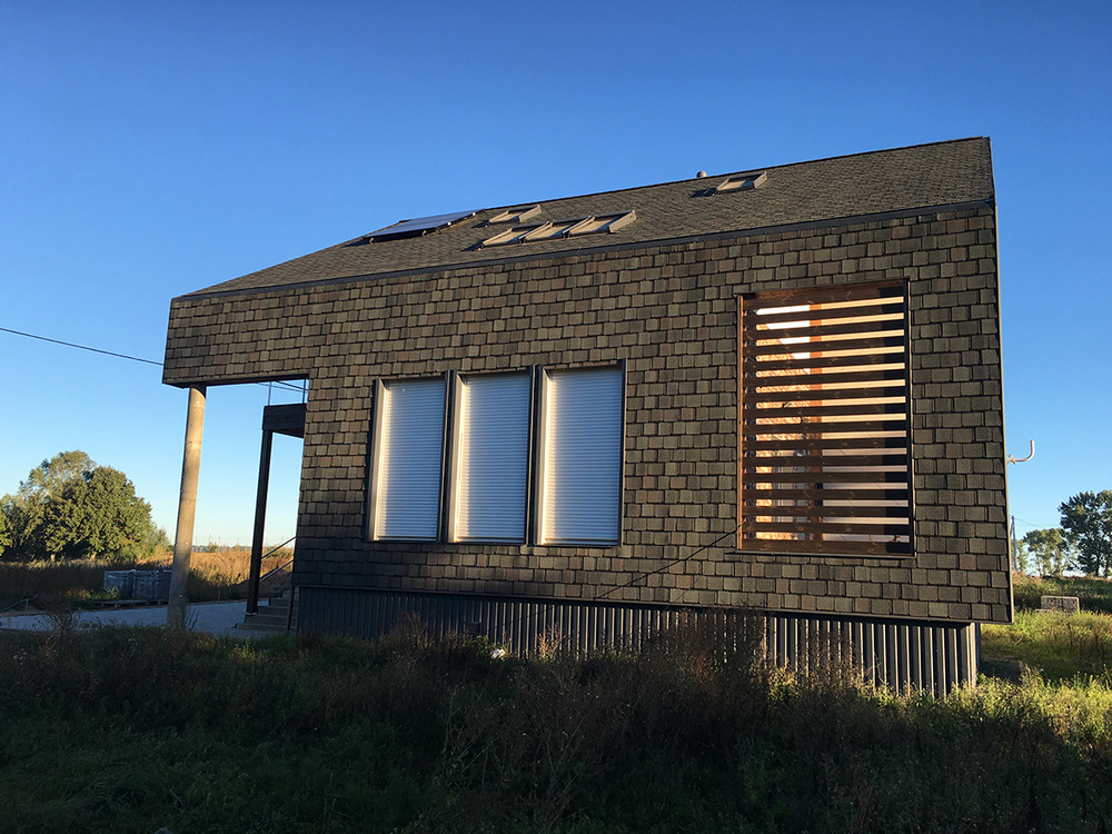 The First Multicomfort House