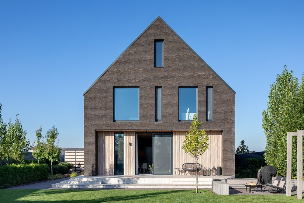 Climate Resilient House