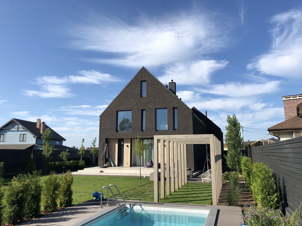 Climate Resilient House
