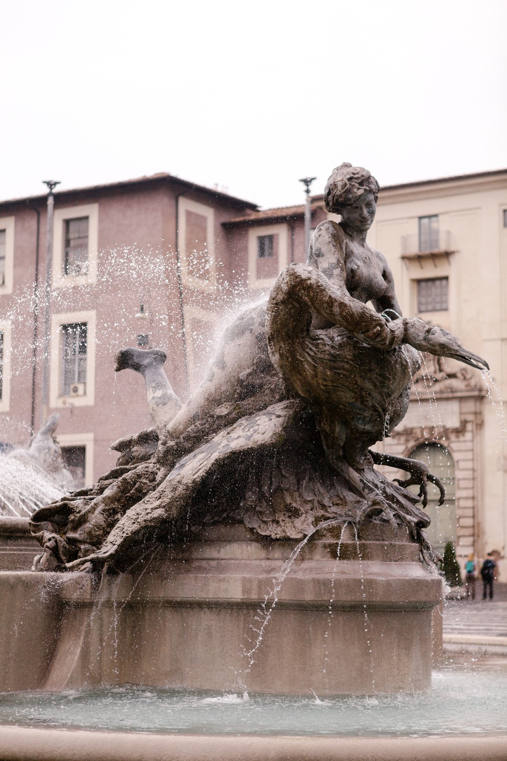ELOPEMENT, ROME